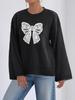 Blusa de Manga Longa Casual Cor Pura Solta e Confortável com Renda Tridimensional Cruzada Europeia e Americana Outono e Inverno com Aplicação de Laço Conjunto Gola Redonda