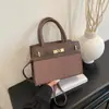 Bolsa Nova Primavera 2026 Simples e Estilosa Bolsa de Ombro Único Casual Simples Retro Color-Block Transversal Bolsa Feminina