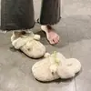 Moda otoño e invierno Baotou lindo floral nuevo estilo Baotou pantuflas peludas para mujer, pantuflas cálidas de algodón para uso exterior, 2026
