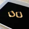 Pendientes Geométricos Metálicos de Aguja Plateada Brillantes Casuales Simples para el Viaje Diario Versátiles Pendientes de Lujo Ligero Pendientes de Gama Alta para Mujeres