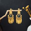 Pendientes largos con borlas y forma de gota de agua, estilo étnico bohemio europeo y americano, con diamantes de imitación para mujer.