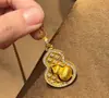 2026 Collar Llamativo de Lujo con Borlas Cadena de Clavícula Hueca de Oro de Alto Valor Colección de Collares Elegantes de Gama Alta