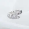 Anillo Óseo de Serpiente CNC Baojia para Mujer, Versión de Alta Gama V Oro Grueso Chapado en Oro Rosa 18K Anillo de Resorte en Forma de Serpiente para Pareja