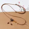 Cordão de pingente trançado feito à mão, primorosamente trabalhado, combinado com um lindo pingente de jade Hetian, moderno e ajustável