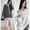 Nueva colección de invierno estilo coreano: cuello simple, borde de encaje, suéter de punto patchwork, talla grande, longitud media, blanco, talla única