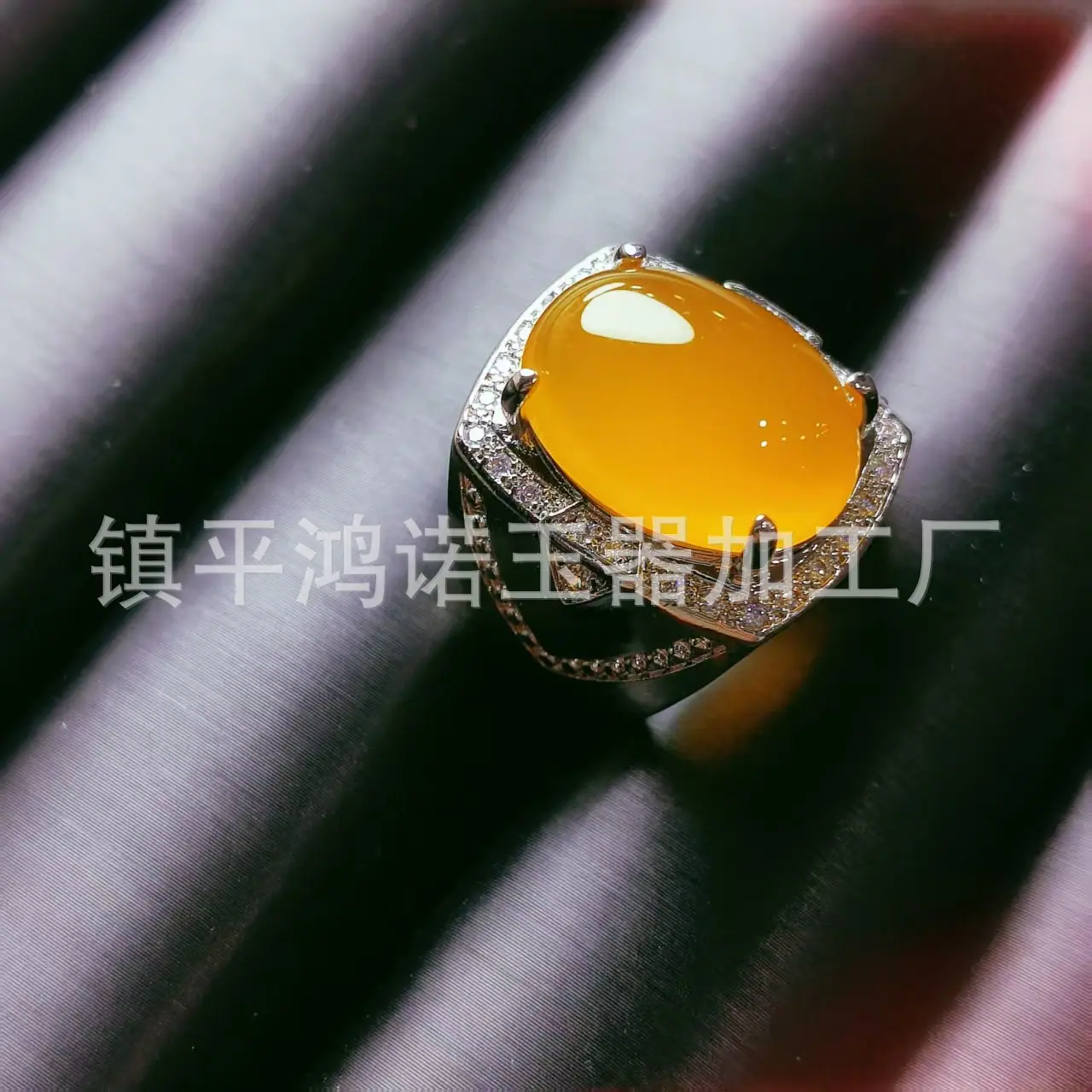 微信图片_20251217092546_2710_256.j