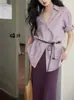 Camisa Elegante de Renda com Decote em V para Mulheres EryangJinshu de Algodão e Linho, Top Soltinho de Meia-Manga para o Dia a Dia