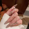 Brincos Longos com Franjas Estilo Cauda de Peixe, de Luxo Leve, Nicho, High-End, para Mulheres, Modernos e Versáteis, um Brinco de Pérola de Duas Formas de Usar
