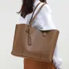 Bolso de Mujer 2026 Nuevo de Moda Bolso de Mano de Cuero Genuino Gran Capacidad Bolso de Hombro Tote Bolso de Viaje Diseño de Nicho