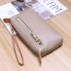 Nova Bolsa de Mão para Celular em Couro Macio de Primeira Camada, Carteira Longa com Armazenamento de Grande Capacidade, Bolsa de Armazenamento Universal para Homens e Mulheres
