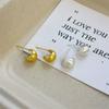 Pendientes de gorro de oro cepillado esmerilado simples versátiles únicos pendientes con sensación de alta gama aguja de plata s925 pendientes de lujo ligero