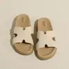 Sandalias Birkenstock de suela blanda para mujer, nueva moda de verano 2026, adecuadas para combinar con faldas, chanclas de playa planas, sandalias Birkenstock para mujeres embarazadas