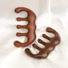 Peine de Masaje de Cinco Dientes de Sándalo Dorado, Peine Meridianos para la Cabeza de Sándalo Dragón y Fénix, Terapia con Cabezal Raspador, Masajeador de Cuero Cabelludo con Cabezal Redondo Fabricante Mayorista