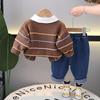 Conjunto de manga larga para niños de primavera y otoño de 2025, suéter y camisa, conjunto de tres piezas, ropa para niños de 1 a 5 años.