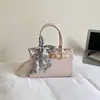 Bolso con Patrón de Cocodrilo para Mujer, Nueva Moda de Verano 2026, Súper Popular, Bolso Tote Pequeño Exquisito para Salir, Bolso Cuadrado Pequeño de Hombro Cruzado