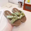 Pantuflas de Perlas para Niñas, Calzado de Verano para Exteriores, Nuevas Sandalias Deslizables Versátiles Estilo Hada 2026 para Niños Mayores