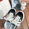 2023 Novos Sapatos de Lona Primavera e Verão Sapatos Femininos Explosões Tênis Rasos Nicho Original All-match Tênis Casuais