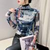 Nueva Camiseta Base de Malla Estampada Vintage Europea para Otoño e Invierno, Top de Cuello Alto para Mujer, Suéter Ajustado, Camiseta Interior con Estilo