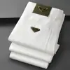 Jeans Blancos de Alta Gama Estilo Europeo a Prueba de Tres Elementos para Hombre, Corte Delgado, Elásticos, Pantalones Cónicos, Versión Forrada de Felpa Otoño e Invierno 2026, Cálidos