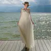 Vestido de resort à beira-mar único e bonito em estilo francês com um toque de luxo, vestido casual francês de malha ombro a ombro