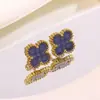 Acero de Titanio Chapado en Oro Transfronterizo Más Vendido Acero Inoxidable Pulsera, Collar, Anillo y Pendientes de Trébol de Cuatro Hojas Conjunto Fábrica al por Mayor