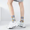 Calcetines para Mujer Calcetines de Media Caña Otoño e Invierno Moda Cuadros Británicos Fluyendo Calle Leche Calcetines para Mujer ins Calcetines de Moda Calcetines de Algodón