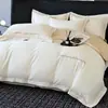 Conjunto de quatro peças de algodão de alta qualidade classe A com 200 fios de fibra longa capa de edredom de algodão puro lençol de cama capa de edredom bordada roupa de cama 4
