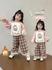 Conjunto de Sudadera Gruesa con Forro de Felpa para Niñas con Pantalones de Pierna Ancha Conjunto de Dos Piezas Modelo Nuevo 2025 para Niños Pequeños y Niños Pequeños