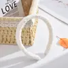 Fábrica de atacado de tiara de pelúcia de cordeiro de celebridade online cor sólida doce simples para lavar o rosto maquiagem acessórios de cabelo femininos cor opcional