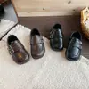 Zapatos de Cuero Retro para Niños 2026 Primavera/Otoño Nuevos Zapatos Individuales para Niñas Mocasines para Niñas Pequeñas Estilo Británico Zapatos de Bebé Modernos