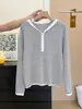 Artículo Popular de Alta Calidad de las Trece Líneas de Guangzhou ~ Moda Otoño Temprano 2025 Suéter de Punto Cómodo con Capucha Top Rayado para Mujer