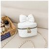 Bolsa Pequeña Bordada con Lazo para Mujer de Gama Alta Bolso Cruzado al Hombro para Padres e Hijos Moda Mini Versátil Bolso Cuadrado Pequeño con Cadena