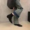 Novas Botas Curtas Retrô de Nicho Outono/Inverno 2025 para Mulheres Estilo Coreano Meninas Populares Emagrecedoras Bico Quadrado Botas Finas Botas Elásticas para Mulheres Tendência