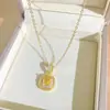 Novo produto transfronteiriço: Colar simples e único totalmente cravejado em micro-incrustação para mulheres, design fresco, popular online, acessório de corrente para clavícula requintado