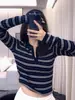 Suéter de Punto a Rayas con Cuello Polo Color Café Melard para Mujer, Estilo Old Money Otoño e Invierno Ajuste Delgado Top Interior Capa Base