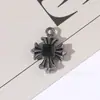 Negro Gun Araña Telaraña Mariposa Cruz Aleación Diamante Colgante Pendientes Llavero Accesorios Serie Diablo