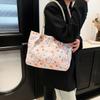 2025 Nova Chegada Linda Bolsa Tote Casual de Grande Capacidade Bonita Moderna Estilo Ocidental Doce Bolsa de Ombro Único Axilar para Pendurar Mulheres
