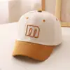 Gorra de béisbol para bebé letra M gorro nuevo para bebé gorro bordado para bebé gorro para bebé gorra de béisbol patrón de dibujos animados