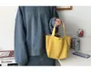 Bolsa Pequena Colorida Estilo Faculdade Versátil, Bolsa de Cosméticos de Mão, Bolsa de Almoço de Veludo Cotelê, Bolsa Pequena Quadrada de Mão, Moderna e Versátil