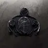 Sudadera con Capucha Estilo Gótico Oscuro Lavada Vintage con Emblema de Diablo en el Pecho, Estampado de Tótem Gótico en las Mangas, Sudadera de Corte Holgado