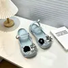 Sandalias de Playa Elegantes para Niños, Nuevos Zapatos de Ballet de Moda para Niñas para Uso al Aire Libre, Zuecos Mary Jane de Verano 2026