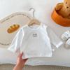 Camiseta interior para niño Dioxi 2024 primavera y otoño simple top de bebé bordado de dibujos animados camiseta de algodón de manga larga