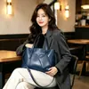 2026 Nuevo Estilo Bolso Cruzado de Hombro Único para Mujer Bolso Pequeño Piel Genuina Estilo Europeo Americano Costura Retro Estilo Retro