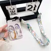 Fu Shan Mochila Gatito Camarón Frito Gatito Set de Tarjetas de Campus Cuerda Larga Tarjeta de Pecho Tarjeta Antiperdida Tarjeta de Comida Tarjeta de Trabajo de Metro Colgante del Cuello
