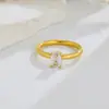 Anel Europeu e Americano Transfronteiriço Oval Gota d'Água Quadrado Zircônia Aço Inoxidável, Estiloso e Exagerado, Joia Feminina da Moda