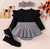 Traje de bebé niña otoño-invierno transfronterizo de Europa y Estados Unidos con mangas largas y volantes, falda a cuadros khayi, tocado y calcetines.