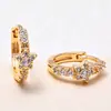 Brincos de Zircônia em Formato de Coração e C Cruzados Estilo Europeu High-End Presilhas de Estrela para Orelha Femininas Brincos de Pérola de Luxo Leve Ouro 18K