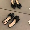 Sandalias de Punta Cerrada sin Espalda Estilo Francés 2025 Verano Nueva Moda Versátiles de Moda Zapatos Individuales de Pepita Zapatos de Mujer