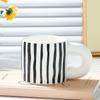 Taza de Café Moderna Minimalista en Blanco y Negro, Taza de Cerámica Gruesa y Redonda Personalizada con Rayas Elegantes y de Moda