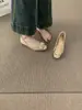 Primeiro Encontro Temporada Versão Coreana Estilo Versátil e Gentil Sapatos de Festa com Fivela Quadrada de Metal, Bico Quadrado Baixo, Sapatos de Camurça Solos para Mulheres com Elevação Interna de Altura